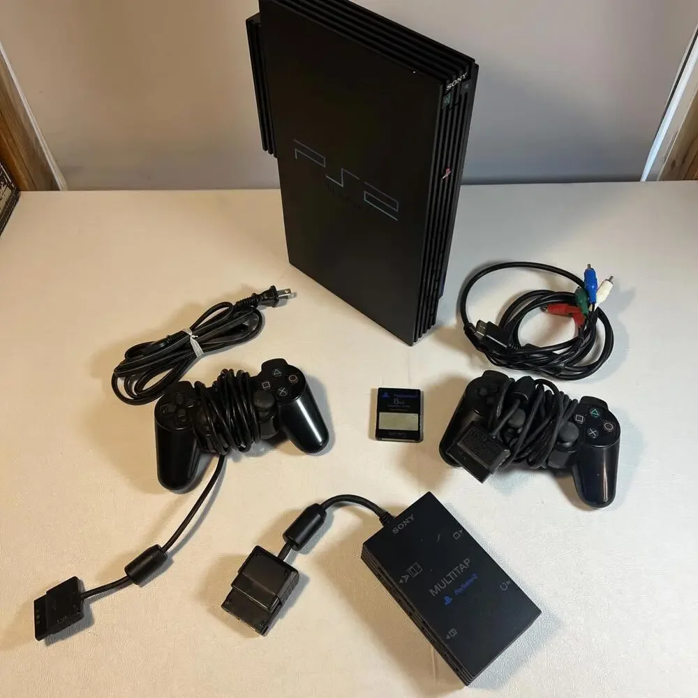 Sony PlayStation2 SCPH-30000 Console 2 Controller, Wires, Memory Card, Multi Tap